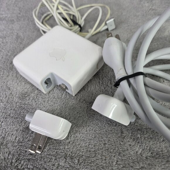 Apple 85W MagSafe 2 Power Adapter With Extension Cord For MacBook Pro - Picture 5 of 5